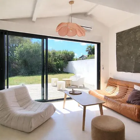Architect's Duplex With Garden شقة *