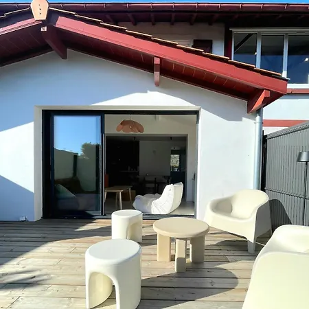 Architect's Duplex With Garden شقة *